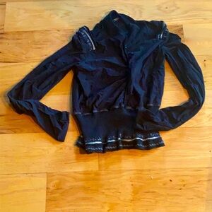 Girbaud..Zip Top🌺